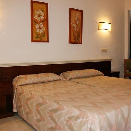 Hotel La Nina Cala Millor  Camera foto