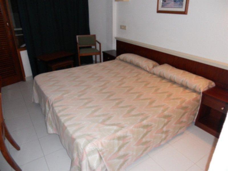 Hotel La Nina Cala Millor  Esterno foto